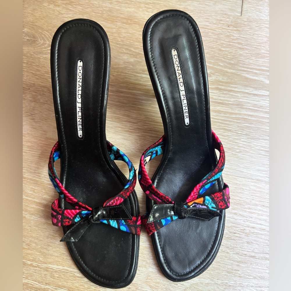 Donald J. Pliner Black and Red Sandals with Decorative Straps